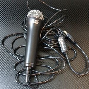 RedOctane Guitar Hero USB Microphone E-UR20 - Xbox 360,‎ PS3, Wii - prev owned